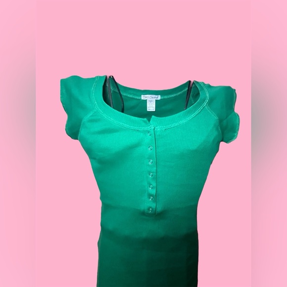 Y2k style shirt - Picture 2 of 2